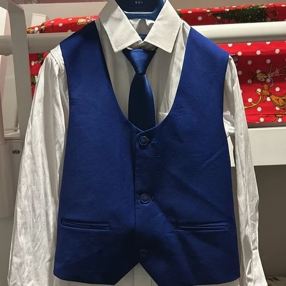 Boys Perry Ellis 5 piece suit